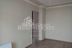 Daire 4-oda 75 m² - Petra Melikişvili, Batumi
