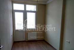 Daire 4-oda 75 m² - Petra Melikişvili, Batumi