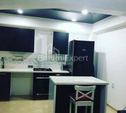 Daire 80 m² Daire - Kral Parnavaz, Batumi, Gürcistan
