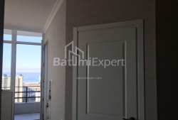 Daire 3-oda 102 m² - Ivane Javakhishvili, Batumi