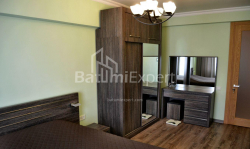 Daire 80 m² Daire - Rustaveli, Batumi, Gürcistan