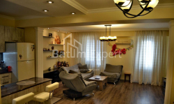Daire 3-oda 80 m² - Rustaveli, Batumi