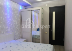 Daire 4-oda 110 m² - Ivane Javakhishvili, Batumi