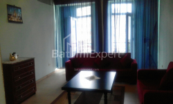 Daire 3-oda 80 m² - Şerif Khimshiashvili, Batumi