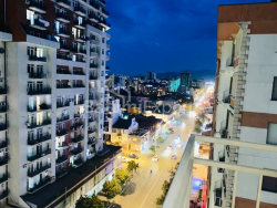 Daire 102 m² Daire - İlya Çavçavadze, Batumi, Gürcistan