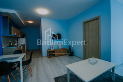 Daire 2-oda 58.4 m² - Şerif Khimshiashvili, Batumi