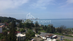 Daire 74 m² Daire - Ahalgazrdoba, Makhinjauri, Gürcistan