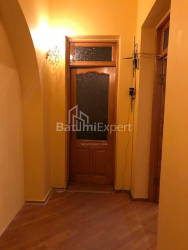 Daire 4-oda 93 m² - Ekvtime Takaishvili, Batumi