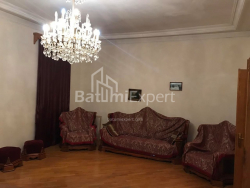 Daire 93 m² Daire - Ekvtime Takaishvili, Batumi, Gürcistan