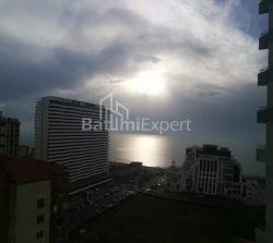 Daire 45 m² Daire - Şerif Khimshiashvili, Batumi, Gürcistan