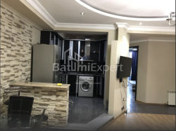 Daire 110 m² Daire - Selima Khimshiashvili, Batumi, Gürcistan