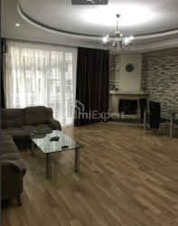 Daire 110 m² Daire - Selima Khimshiashvili, Batumi, Gürcistan