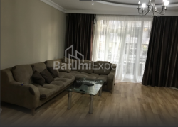 Daire 110 m² Daire - Selima Khimshiashvili, Batumi, Gürcistan