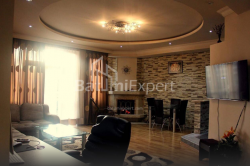Daire 110 m² Daire - Selima Khimshiashvili, Batumi, Gürcistan