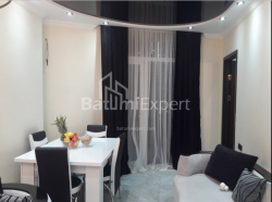 Daire 95 m² Daire - Şalva Inasaridze, Batumi, Gürcistan
