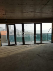 Daire 28 m² Daire - Şerif Khimshiashvili, Batumi, Gürcistan