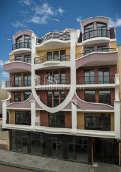 Daire 2-oda 60.8 m² - israfila jincharadze, Batumi