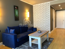 Daire 2-oda 44 m² - Şerif Khimshiashvili, Batumi