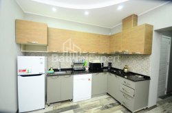 Daire 91 m² Daire - Zuraba Gorgiladze, Batumi, Gürcistan