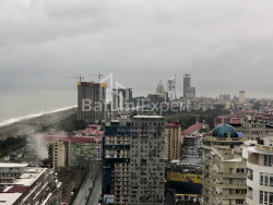 Daire 30.4 m² Daire - Şerif Khimshiashvili, Batumi, Gürcistan