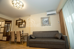 Daire 2-oda 50 m² - Şerif Khimshiashvili, Batumi