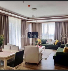 Daire 88 m² Daire - Rustaveli, Batumi, Gürcistan