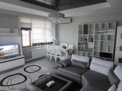 Daire 4-oda 140 m² - Selima Khimshiashvili, Batumi