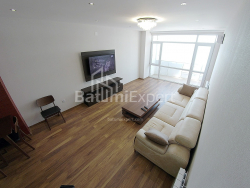 Daire 110 m² Daire - Şerif Khimshiashvili, Batumi, Gürcistan