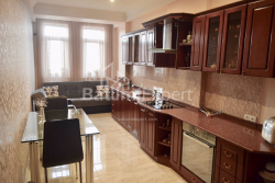 Daire 117 m² Daire - Zuraba Gorgiladze, Batumi, Gürcistan