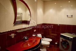 Daire 117 m² Daire - Zuraba Gorgiladze, Batumi, Gürcistan
