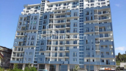 Daire 37 m² Daire - Ahalgazrdoba, Makhinjauri, Gürcistan