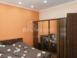 Daire 80 m² Daire - Zuraba Gorgiladze, Batumi, Gürcistan