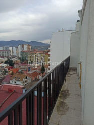 Daire 100 m² Daire - Vakhtang Gorgasali, Batumi, Gürcistan