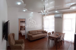 Daire 3-oda 55 m² - Lech ve Maria Kachinsky, Batumi