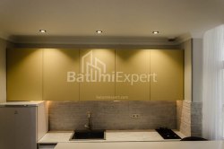 Daire 42.3 m² Daire - Lech ve Maria Kachinsky, Batumi, Gürcistan