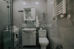 Daire 72 m² Daire - Şerif Khimshiashvili, Batumi, Gürcistan