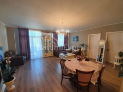 Daire 96 m² Daire - Vakhtang Gorgasali, Batumi, Gürcistan