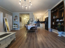 Daire 96 m² Daire - Vakhtang Gorgasali, Batumi, Gürcistan