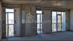 Daire 3-oda 60 m² - Şerif Khimshiashvili, Batumi