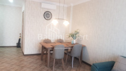 Daire 2-oda 58.7 m² - Niko Pirosmani, Batumi