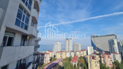Daire 112 m² Daire - Şalva Inasaridze, Batumi, Gürcistan