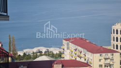 Daire 112 m² Daire - Şalva Inasaridze, Batumi, Gürcistan