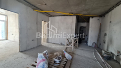 Daire 112 m² Daire - Şalva Inasaridze, Batumi, Gürcistan