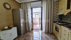 Daire 90 m² Daire - Konstantin Gamsahurdia, Batumi, Gürcistan
