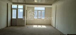 Daire 2-oda 81.4 m² - Şalva Inasaridze, Batumi