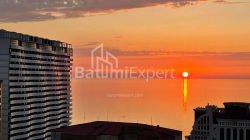 Daire 80 m² Daire - Şalva Inasaridze, Batumi, Gürcistan