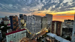 Daire 80 m² Daire - Şalva Inasaridze, Batumi, Gürcistan