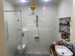 Daire 100 m² Daire - Zuraba Gorgiladze, Batumi, Gürcistan