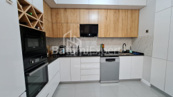 Daire 4-oda 93 m² - Selima Khimshiashvili, Batumi