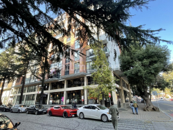 Daire 4-oda 160 m² - Nikoloz Baratashvili, Batumi
